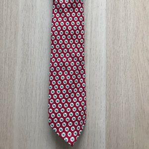 Ohio State Buckeye sticker vineyard vine tie